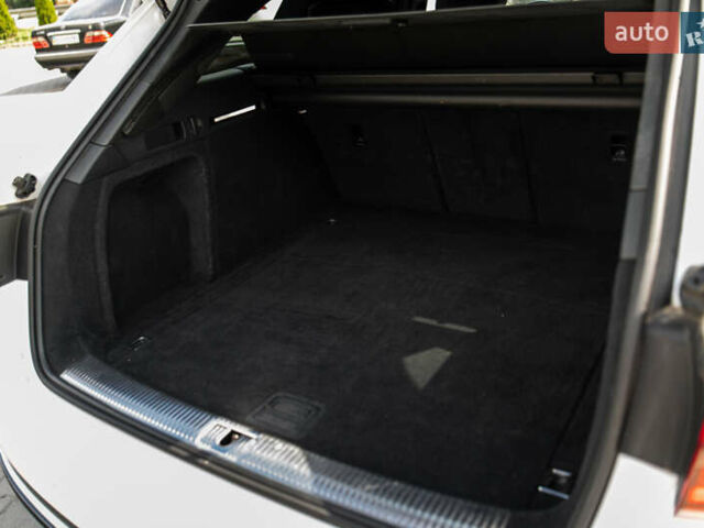 Белый Ауди А4, объемом двигателя 2 л и пробегом 175 тыс. км за 27990 $, фото 31 на Automoto.ua