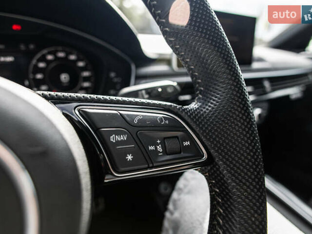 Белый Ауди А4, объемом двигателя 2 л и пробегом 175 тыс. км за 27990 $, фото 16 на Automoto.ua