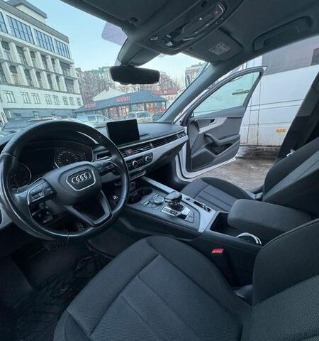 Білий Ауді А4, об'ємом двигуна 1.97 л та пробігом 206 тис. км за 25500 $, фото 23 на Automoto.ua
