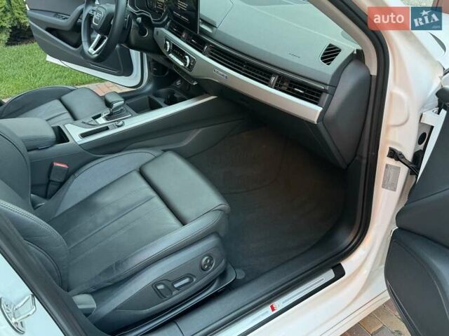 Белый Ауди А4, объемом двигателя 1.97 л и пробегом 157 тыс. км за 31999 $, фото 47 на Automoto.ua