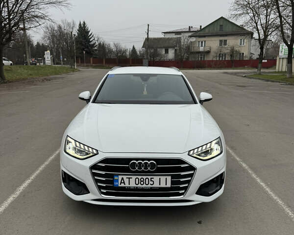 Белый Ауди А4, объемом двигателя 1.97 л и пробегом 99 тыс. км за 27250 $, фото 8 на Automoto.ua