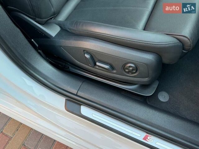 Белый Ауди А4, объемом двигателя 1.97 л и пробегом 157 тыс. км за 31999 $, фото 48 на Automoto.ua