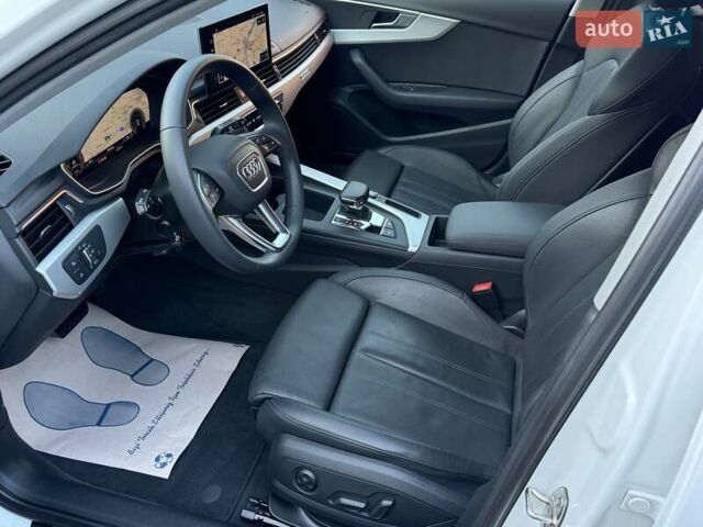 Белый Ауди А4, объемом двигателя 1.97 л и пробегом 157 тыс. км за 31999 $, фото 23 на Automoto.ua