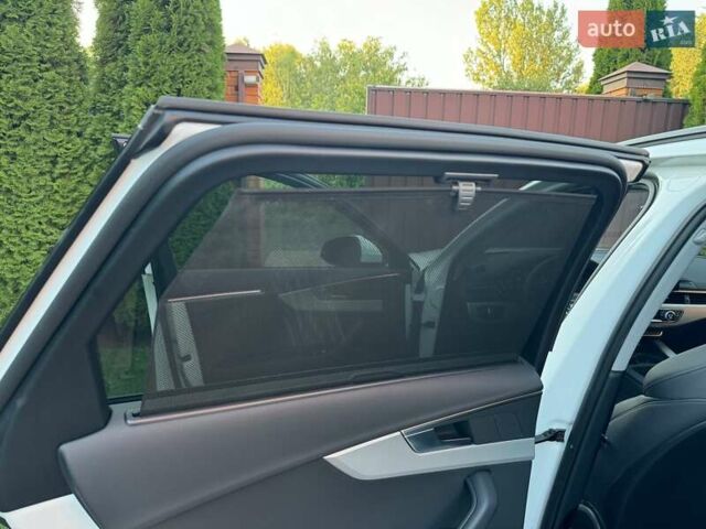 Белый Ауди А4, объемом двигателя 1.97 л и пробегом 157 тыс. км за 31999 $, фото 61 на Automoto.ua