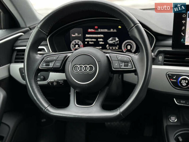 Белый Ауди А4, объемом двигателя 2 л и пробегом 240 тыс. км за 23990 $, фото 56 на Automoto.ua