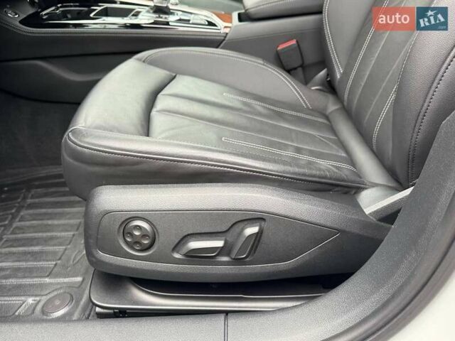 Белый Ауди А4, объемом двигателя 1.98 л и пробегом 12 тыс. км за 35000 $, фото 39 на Automoto.ua