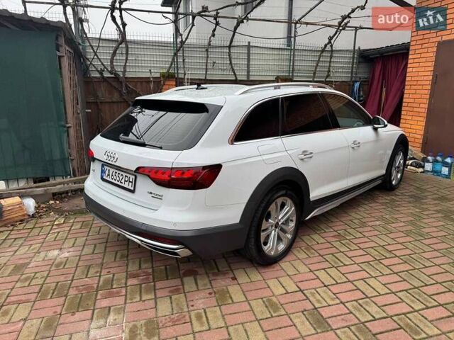 Белый Ауди А4, объемом двигателя 1.98 л и пробегом 12 тыс. км за 35000 $, фото 3 на Automoto.ua