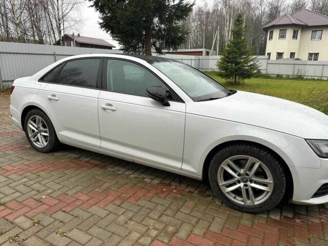 Белый Ауди А4, объемом двигателя 2 л и пробегом 99 тыс. км за 16500 $, фото 5 на Automoto.ua