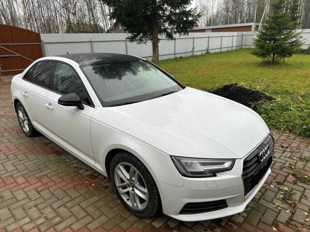 Белый Ауди А4, объемом двигателя 2 л и пробегом 99 тыс. км за 16500 $, фото 3 на Automoto.ua