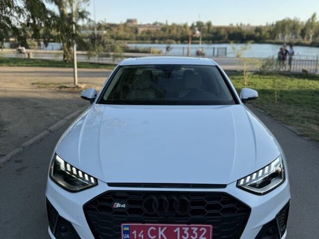 Белый Ауди А4, объемом двигателя 2 л и пробегом 110 тыс. км за 26200 $, фото 7 на Automoto.ua