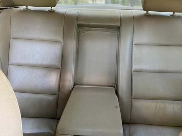 Бежевый Ауди А4, объемом двигателя 0 л и пробегом 315 тыс. км за 4200 $, фото 1 на Automoto.ua