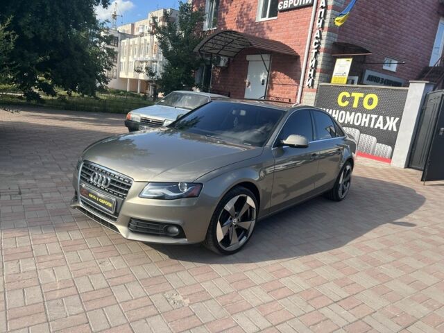 Ауди А4 2010 в Чернигове на Automoto.ua Бежевый Ауди А4, объемом двигателя 0 л и пробегом 120 тыс. км за 10800 $, фото 1 на Automoto.ua