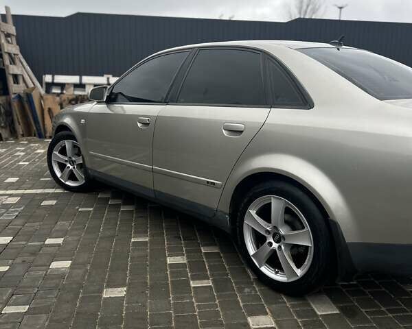 Бежевый Ауди А4, объемом двигателя 1.98 л и пробегом 298 тыс. км за 5200 $, фото 4 на Automoto.ua