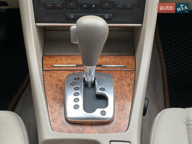 Ауди А4 2003 в Киеве на Automoto.ua Бежевый Ауди А4, объемом двигателя 1.98 л и пробегом 377 тыс. км за 4600 $, фото 17 на Automoto.ua