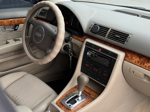 Бежевый Ауди А4, объемом двигателя 2 л и пробегом 377 тыс. км за 4750 $, фото 18 на Automoto.ua