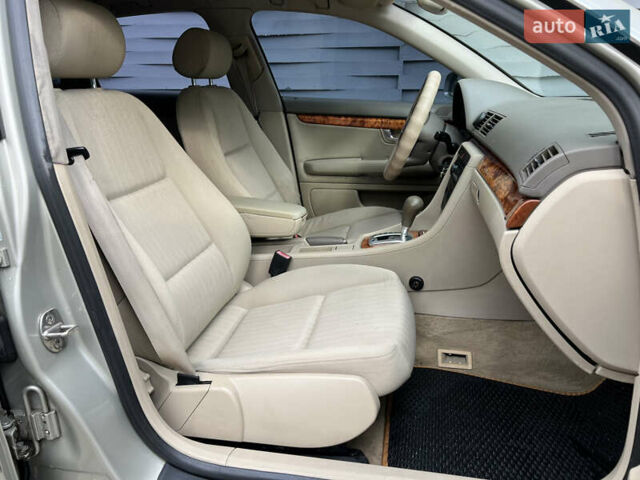 Ауди А4 2003 в Киеве на Automoto.ua Бежевый Ауди А4, объемом двигателя 1.98 л и пробегом 377 тыс. км за 4600 $, фото 23 на Automoto.ua