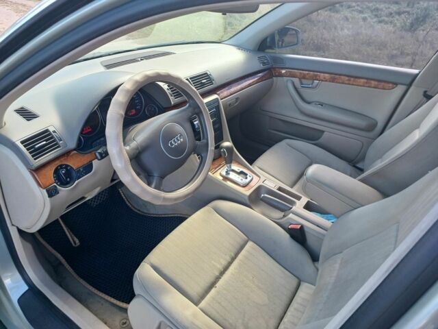 Бежевий Ауді А4, об'ємом двигуна 2 л та пробігом 369 тис. км за 4200 $, фото 4 на Automoto.ua