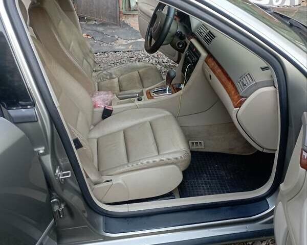 Бежевый Ауди А4, объемом двигателя 1.78 л и пробегом 215 тыс. км за 5600 $, фото 11 на Automoto.ua
