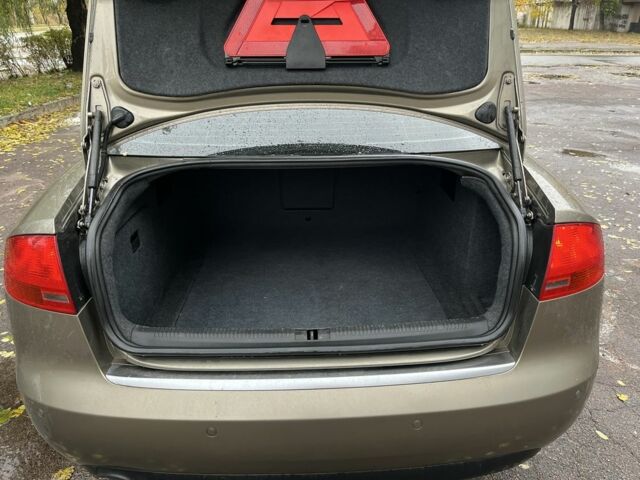 Ауди А4 2005 в Каменское - Днепродзержинск на Automoto.ua Бежевый Ауди А4, объемом двигателя 2 л и пробегом 199 тыс. км за 6800 $, фото 4 на Automoto.ua