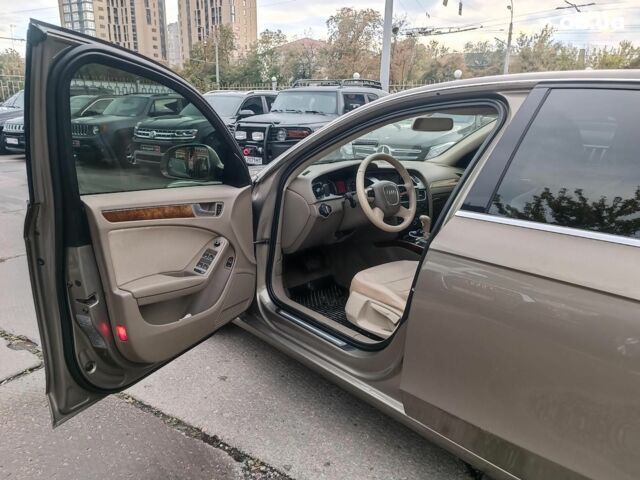 Бежевий Ауді А4, об'ємом двигуна 1.8 л та пробігом 270 тис. км за 8990 $, фото 18 на Automoto.ua