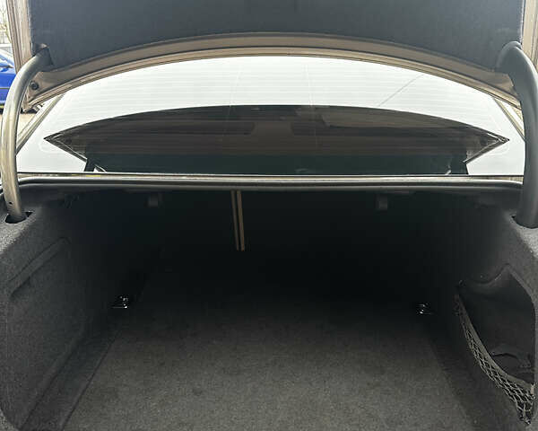 Бежевий Ауді А4, об'ємом двигуна 2 л та пробігом 110 тис. км за 9800 $, фото 10 на Automoto.ua