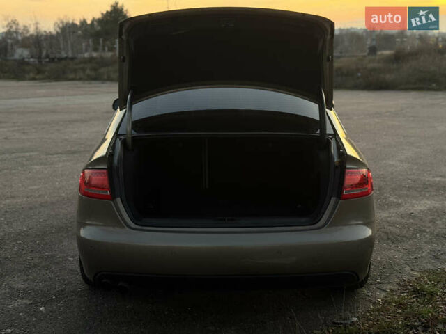 Бежевый Ауди А4, объемом двигателя 2 л и пробегом 129 тыс. км за 9200 $, фото 12 на Automoto.ua