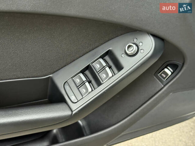 Бежевый Ауди А4, объемом двигателя 1.8 л и пробегом 219 тыс. км за 9499 $, фото 34 на Automoto.ua