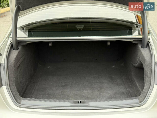 Бежевый Ауди А4, объемом двигателя 1.8 л и пробегом 219 тыс. км за 9499 $, фото 10 на Automoto.ua