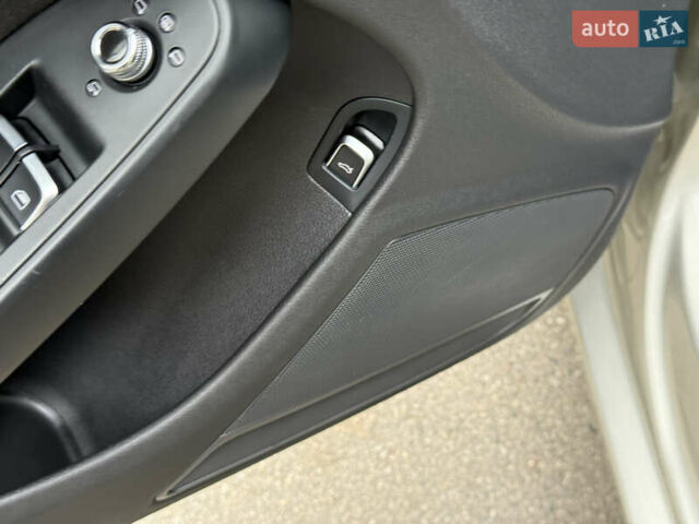 Бежевый Ауди А4, объемом двигателя 1.8 л и пробегом 219 тыс. км за 9499 $, фото 35 на Automoto.ua