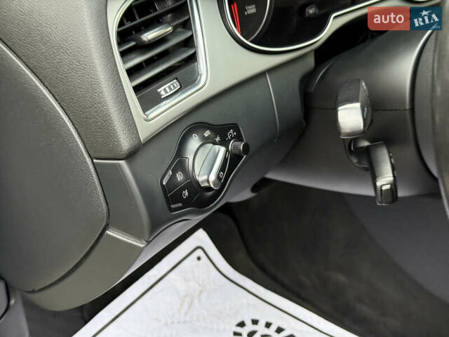 Бежевый Ауди А4, объемом двигателя 1.8 л и пробегом 219 тыс. км за 9499 $, фото 38 на Automoto.ua