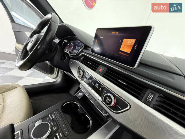 Бежевий Ауді А4, об'ємом двигуна 2 л та пробігом 183 тис. км за 16999 $, фото 70 на Automoto.ua