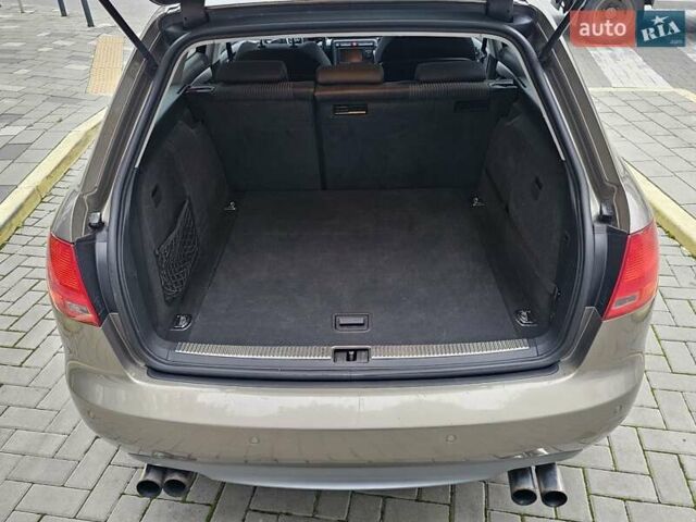 Бежевый Ауди А4, объемом двигателя 2 л и пробегом 234 тыс. км за 7990 $, фото 8 на Automoto.ua