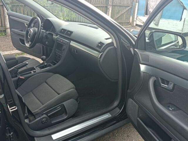 Чорний Ауді А4, об'ємом двигуна 0 л та пробігом 246 тис. км за 6995 $, фото 13 на Automoto.ua