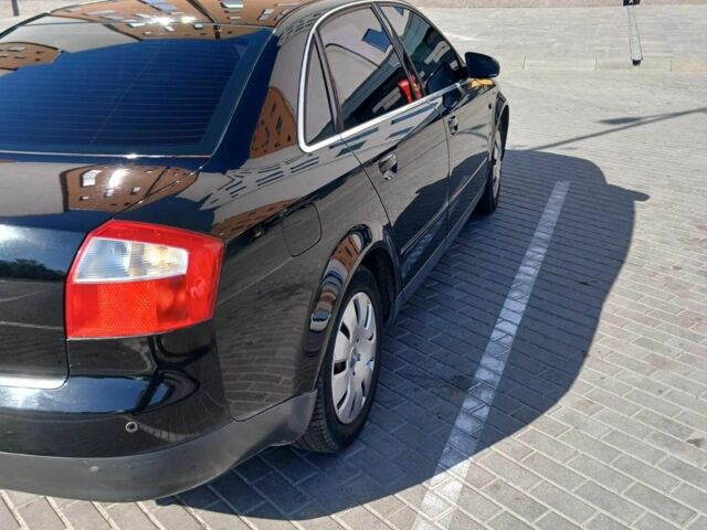 Ауди А4 2001 в Днепре (Днепропетровске) на Automoto.ua Черный Ауди А4, объемом двигателя 2 л и пробегом 320 тыс. км за 4200 $, фото 4 на Automoto.ua