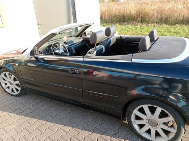 Чорний Ауді А4, об'ємом двигуна 1.8 л та пробігом 297 тис. км за 1121 $, фото 4 на Automoto.ua