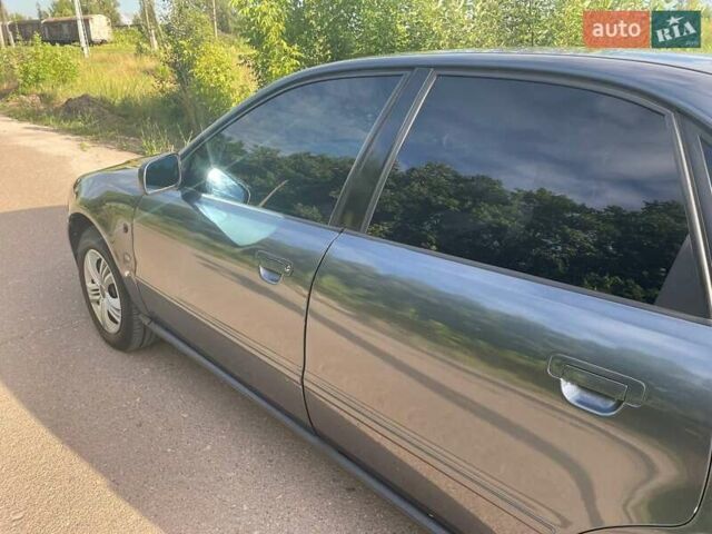 Черный Ауди А4, объемом двигателя 1.9 л и пробегом 515 тыс. км за 3200 $, фото 5 на Automoto.ua