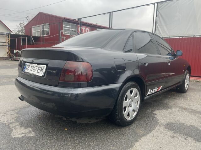 Ауди А4 1995 в Калиновке на Automoto.ua Черный Ауди А4, объемом двигателя 1.8 л и пробегом 290 тыс. км за 3299 $, фото 5 на Automoto.ua