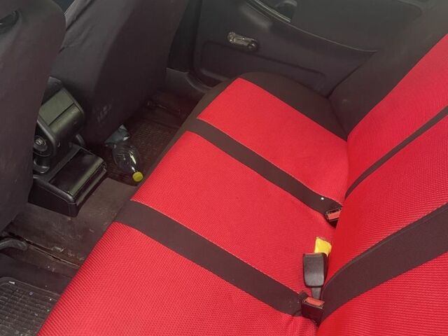 Ауди А4 1995 в Калиновке на Automoto.ua Черный Ауди А4, объемом двигателя 1.8 л и пробегом 290 тыс. км за 3299 $, фото 2 на Automoto.ua