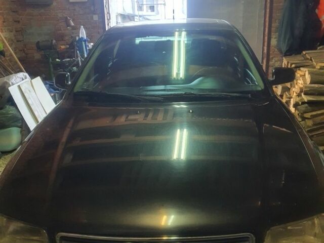 Чорний Ауді А4, об'ємом двигуна 1.8 л та пробігом 2 тис. км за 2700 $, фото 2 на Automoto.ua