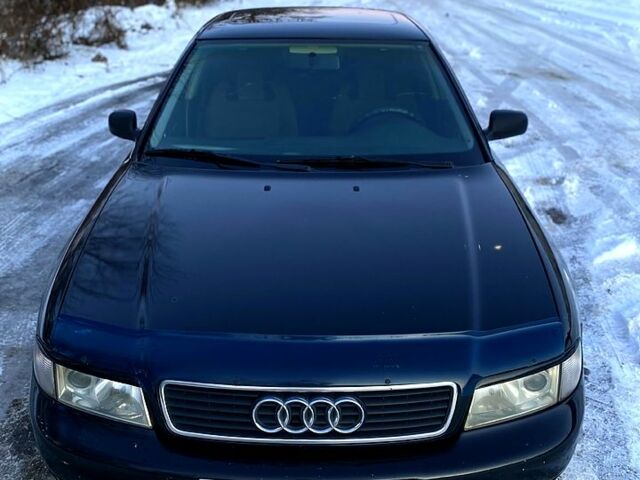 Чорний Ауді А4, об'ємом двигуна 1.8 л та пробігом 460 тис. км за 3300 $, фото 1 на Automoto.ua