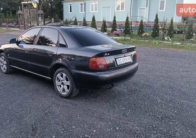 Ауди А4 1996 в Горохов на Automoto.ua Черный Ауди А4, объемом двигателя 1.6 л и пробегом 386 тыс. км за 2450 $, фото 10 на Automoto.ua