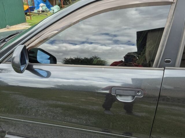 Черный Ауди А4, объемом двигателя 0 л и пробегом 262 тыс. км за 3650 $, фото 4 на Automoto.ua