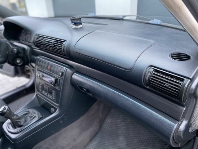 Чорний Ауді А4, об'ємом двигуна 2.6 л та пробігом 250 тис. км за 3000 $, фото 11 на Automoto.ua