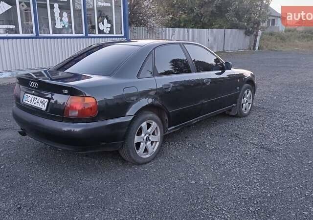 Ауди А4 1996 в Горохов на Automoto.ua Черный Ауди А4, объемом двигателя 1.6 л и пробегом 386 тыс. км за 2450 $, фото 3 на Automoto.ua