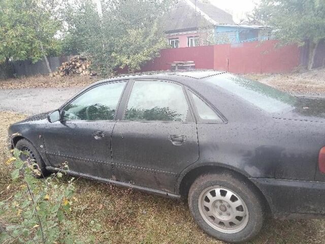 Черный Ауди А4, объемом двигателя 1.9 л и пробегом 390 тыс. км за 1350 $, фото 1 на Automoto.ua