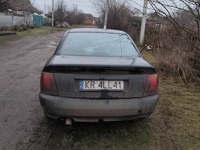 Чорний Ауді А4, об'ємом двигуна 1.9 л та пробігом 3 тис. км за 900 $, фото 3 на Automoto.ua