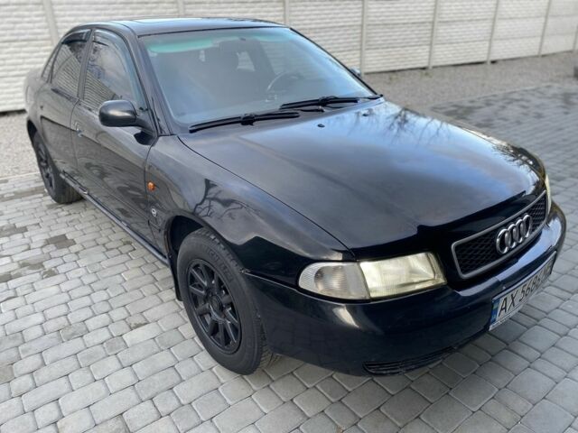 Чорний Ауді А4, об'ємом двигуна 2.6 л та пробігом 250 тис. км за 3000 $, фото 1 на Automoto.ua