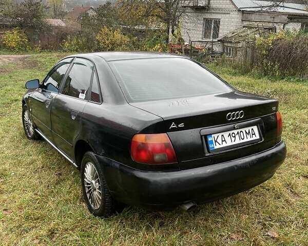 Чорний Ауді А4, об'ємом двигуна 1.78 л та пробігом 445 тис. км за 3000 $, фото 4 на Automoto.ua