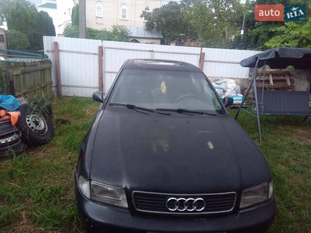 Чорний Ауді А4, об'ємом двигуна 1.8 л та пробігом 90 тис. км за 2900 $, фото 4 на Automoto.ua