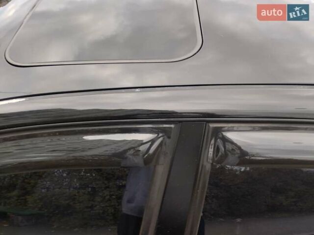 Черный Ауди А4, объемом двигателя 1.8 л и пробегом 370 тыс. км за 3000 $, фото 1 на Automoto.ua